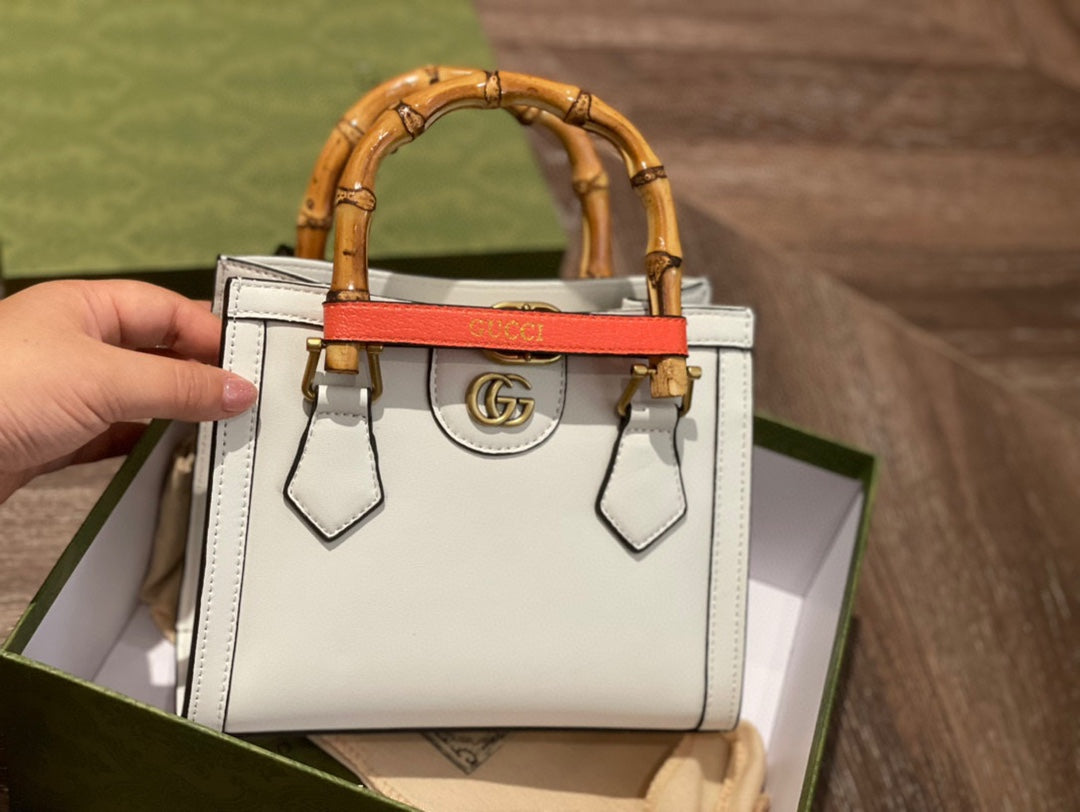 1XB118BDE Stylish leather bag 