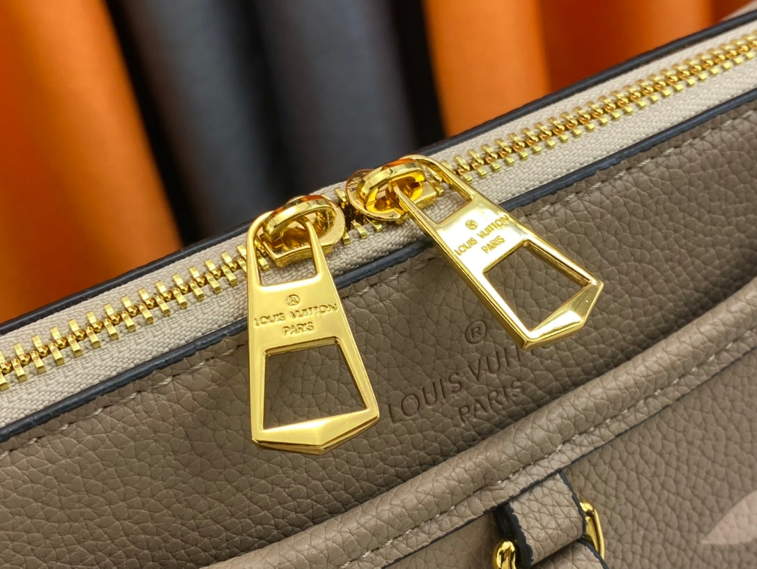 2XE174BDE Stylish leather bag 