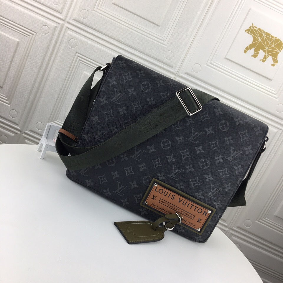 1XE421BDE Stylish leather bag