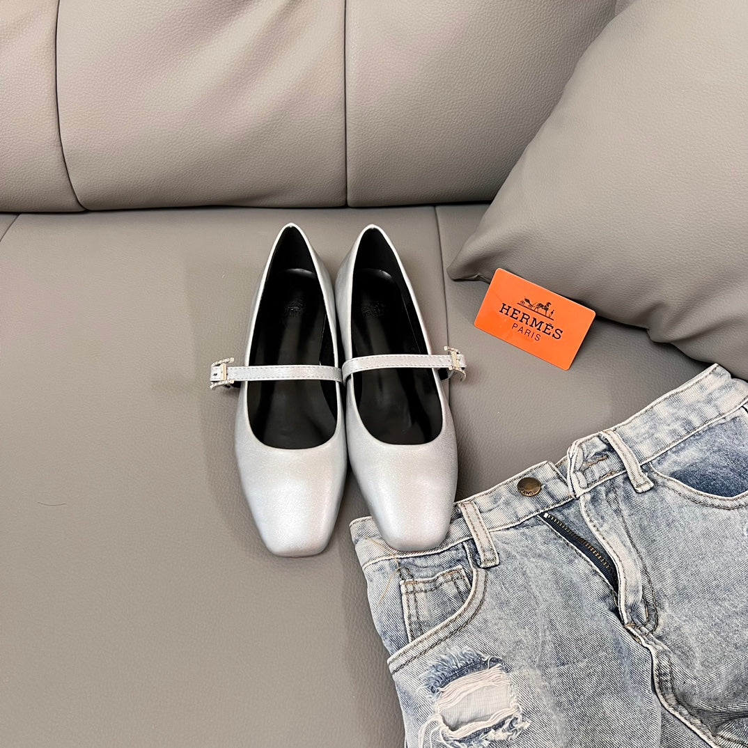 1JE1ZDE Stylish leather  boots