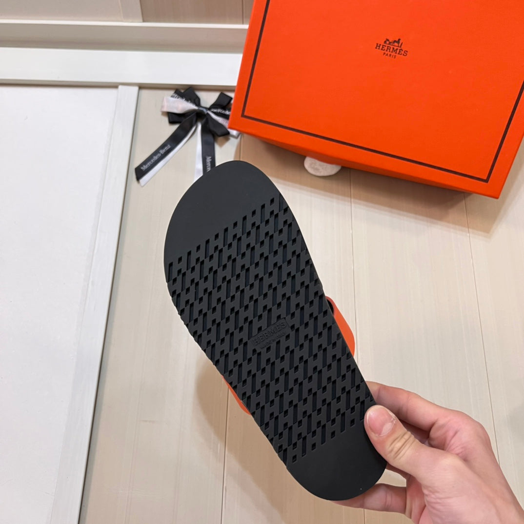 14H207ZDE Stylish Slippers