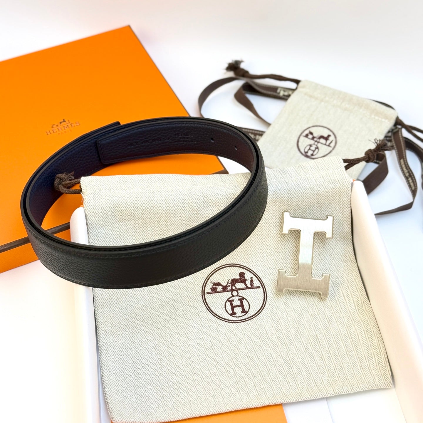 155RH234PDE Stylish  High quality belt With full package