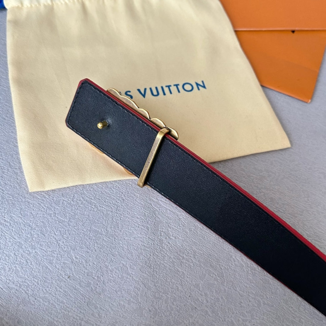 14E5PDE Stylish  High quality belt With full package