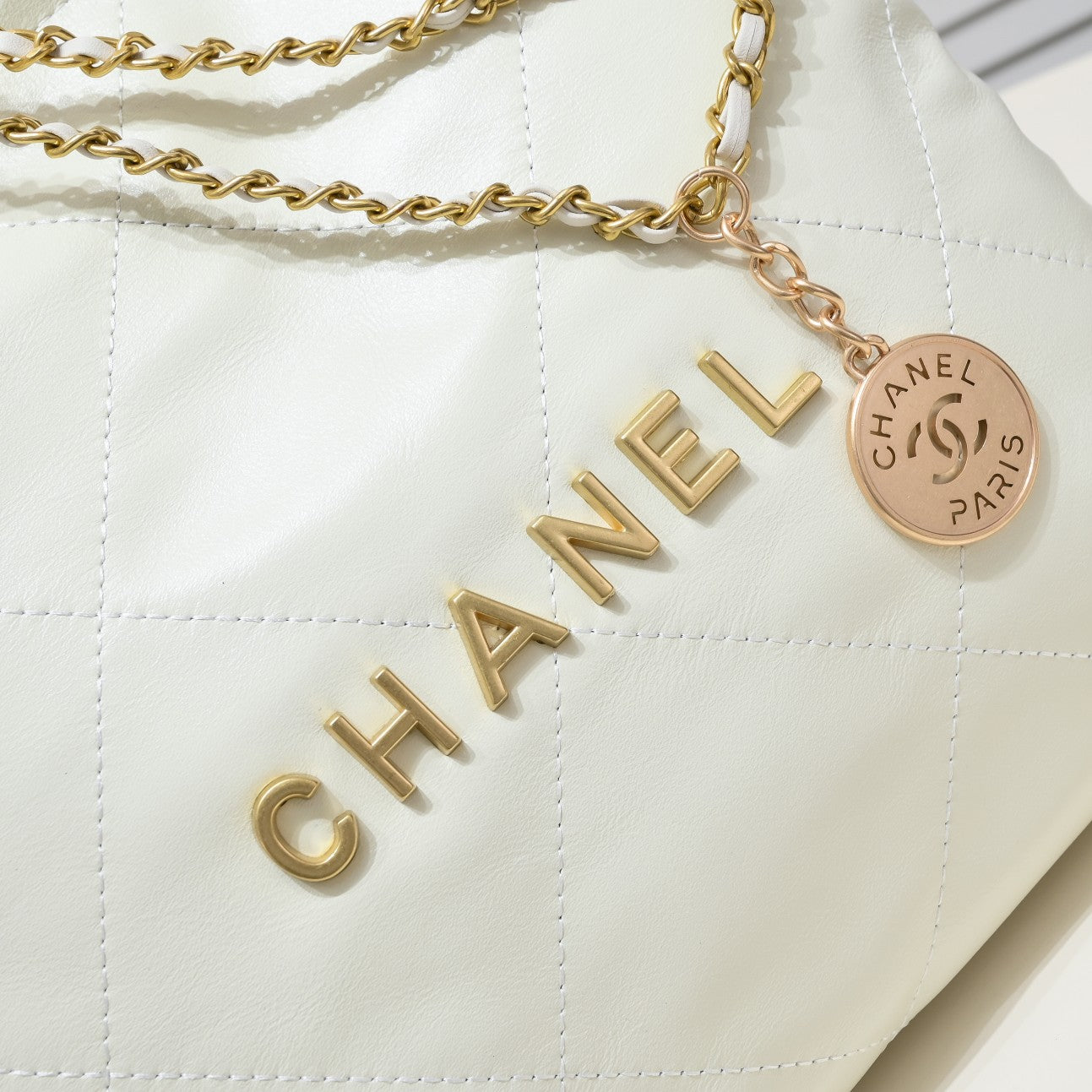 1XC70BDE Stylish leather bag 