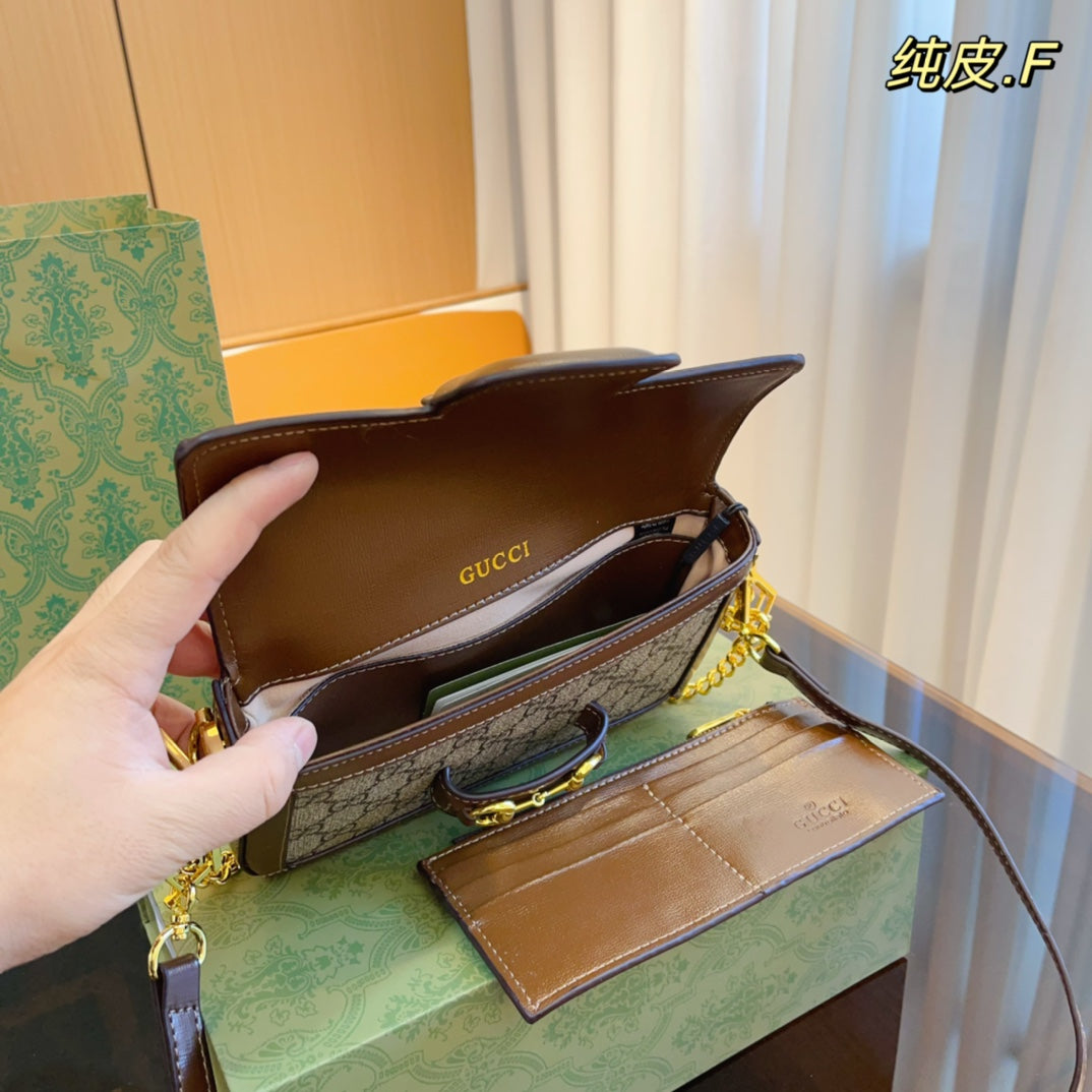 6XB203BDE Stylish leather bag 