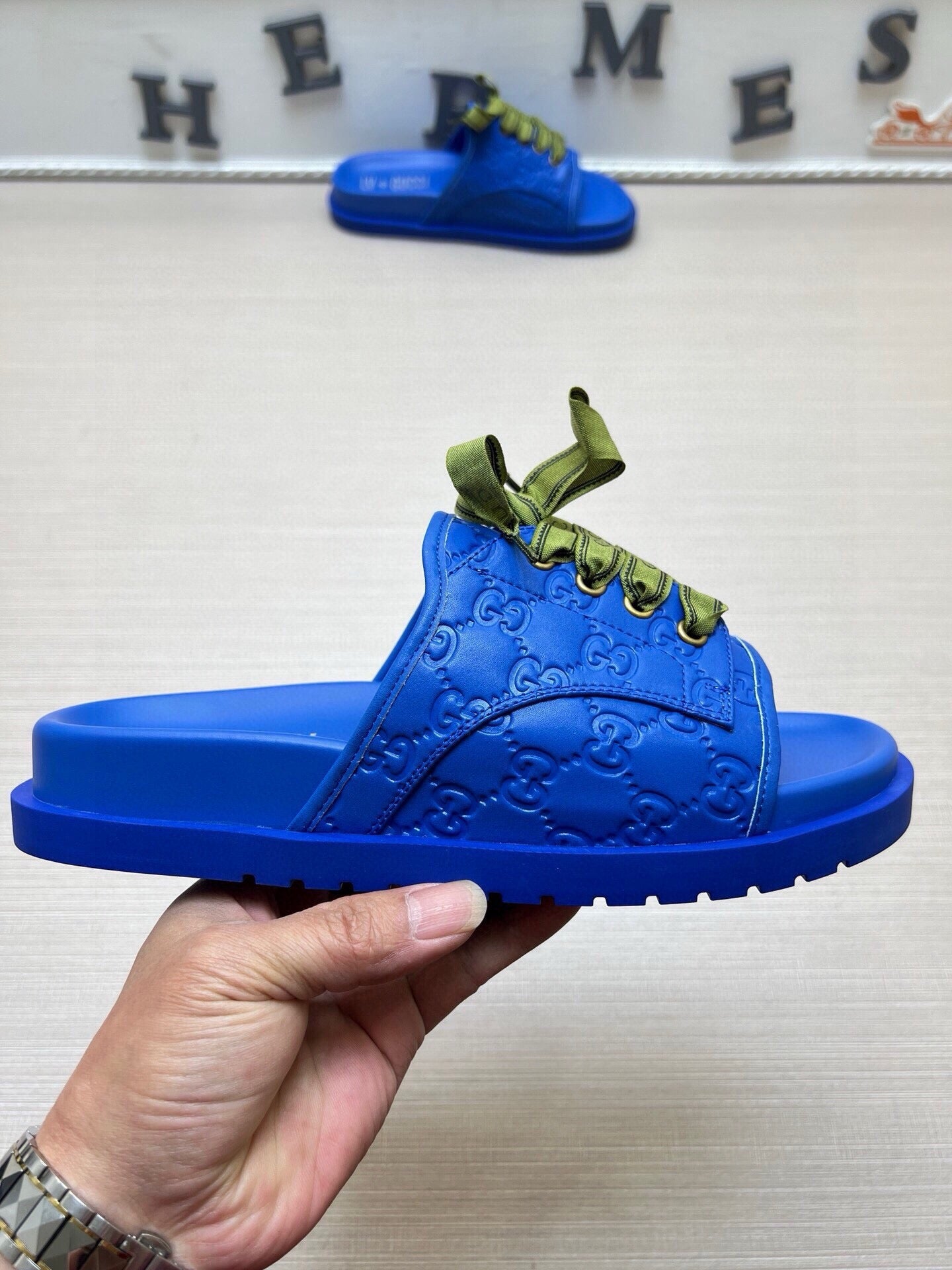 5WB242ZDE Stylish Slippers