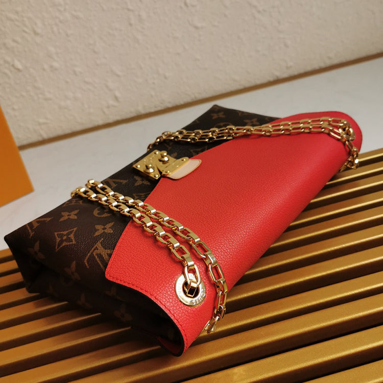 AE83BDE Stylish leather bag 