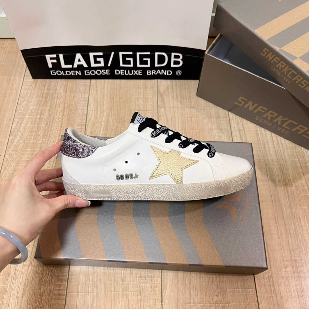 14GE111ZDE Stylish shoes
