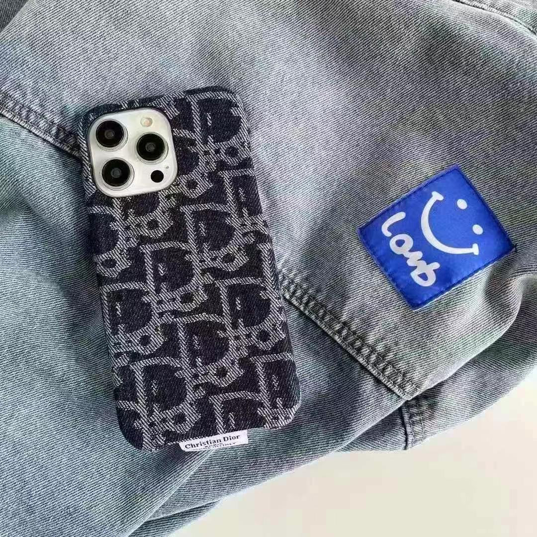 135RD202ADE Stylish Phone Case