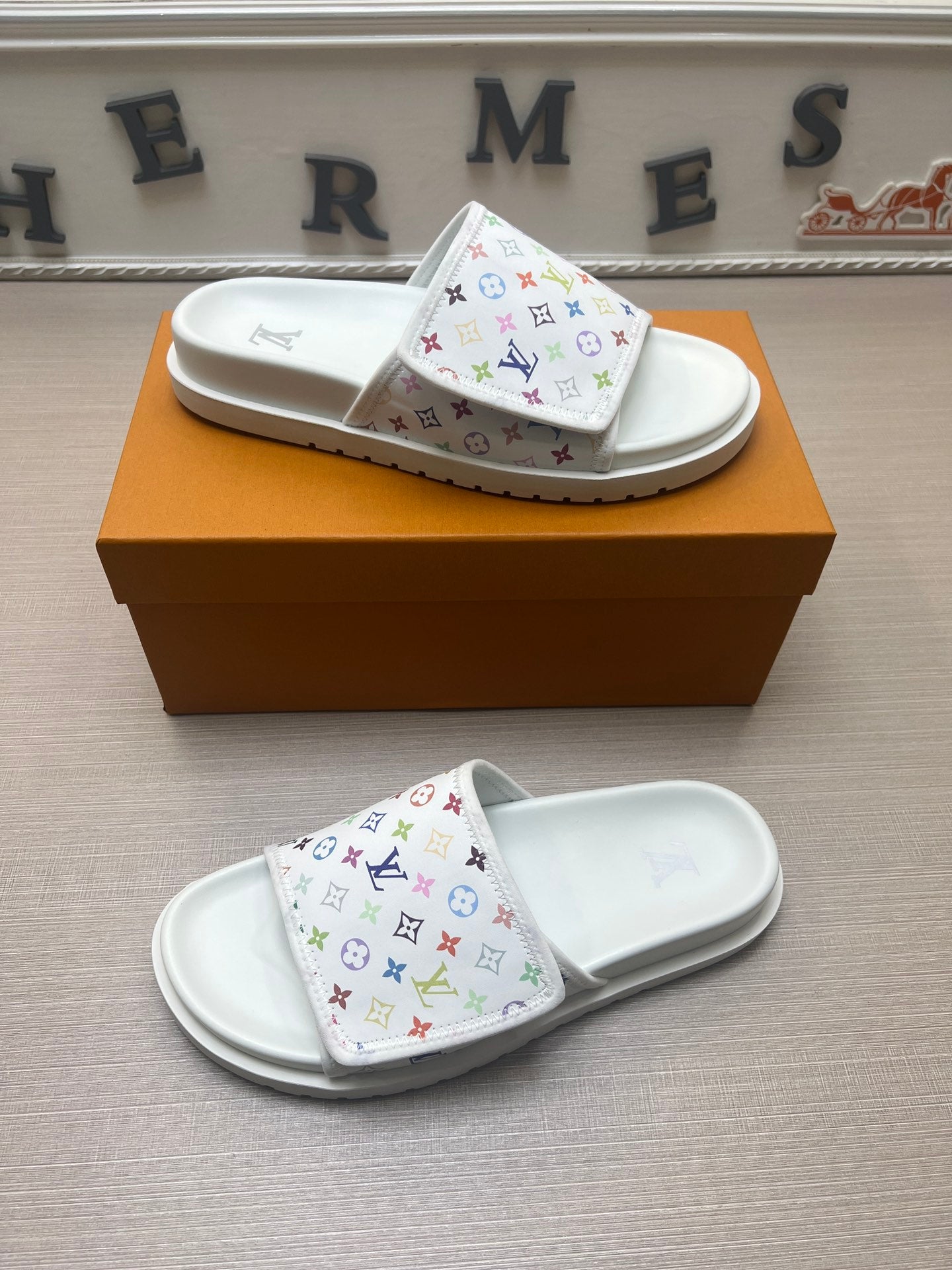 5LE207ZDE Stylish Slippers