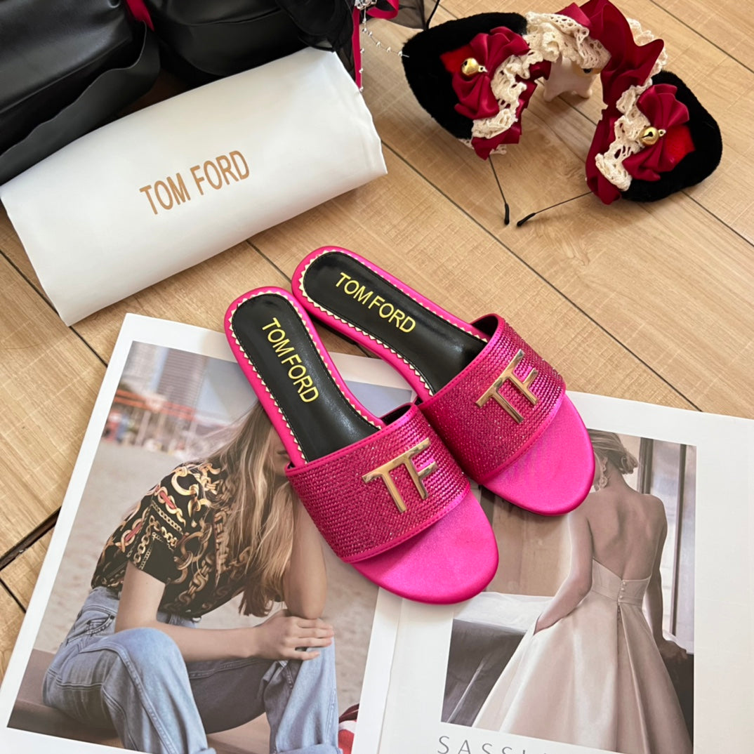 14A89ZDE Stylish Slippers