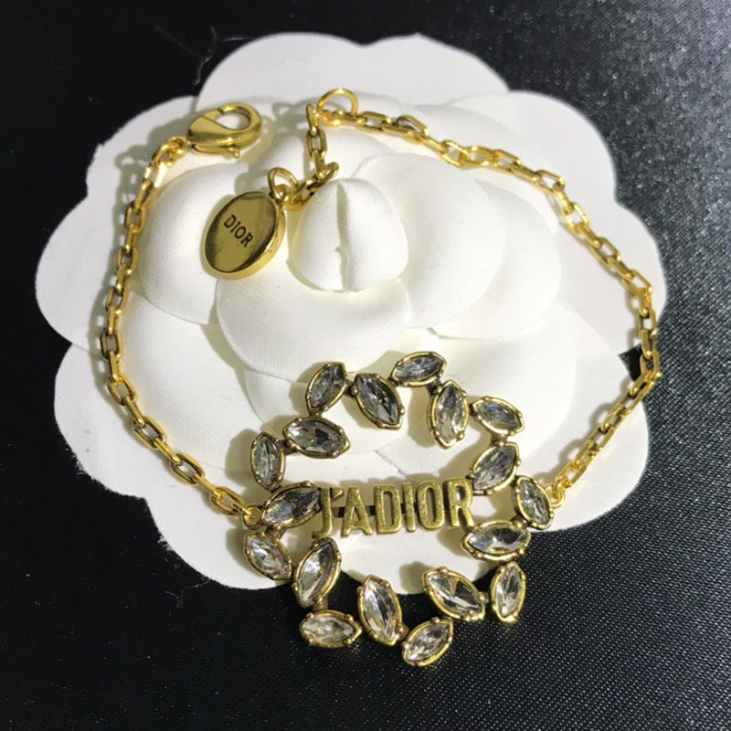 14D804KDE Stylish Bracelets