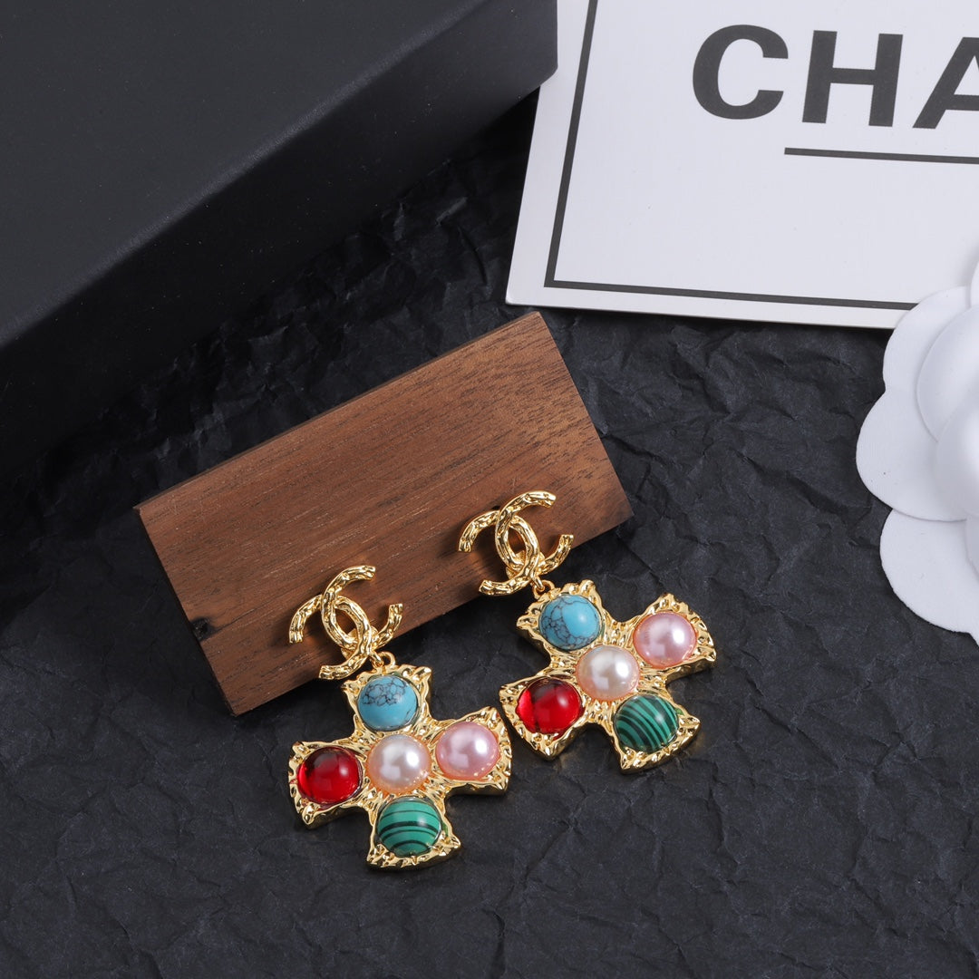 1NC204EDE Stylish Earrings