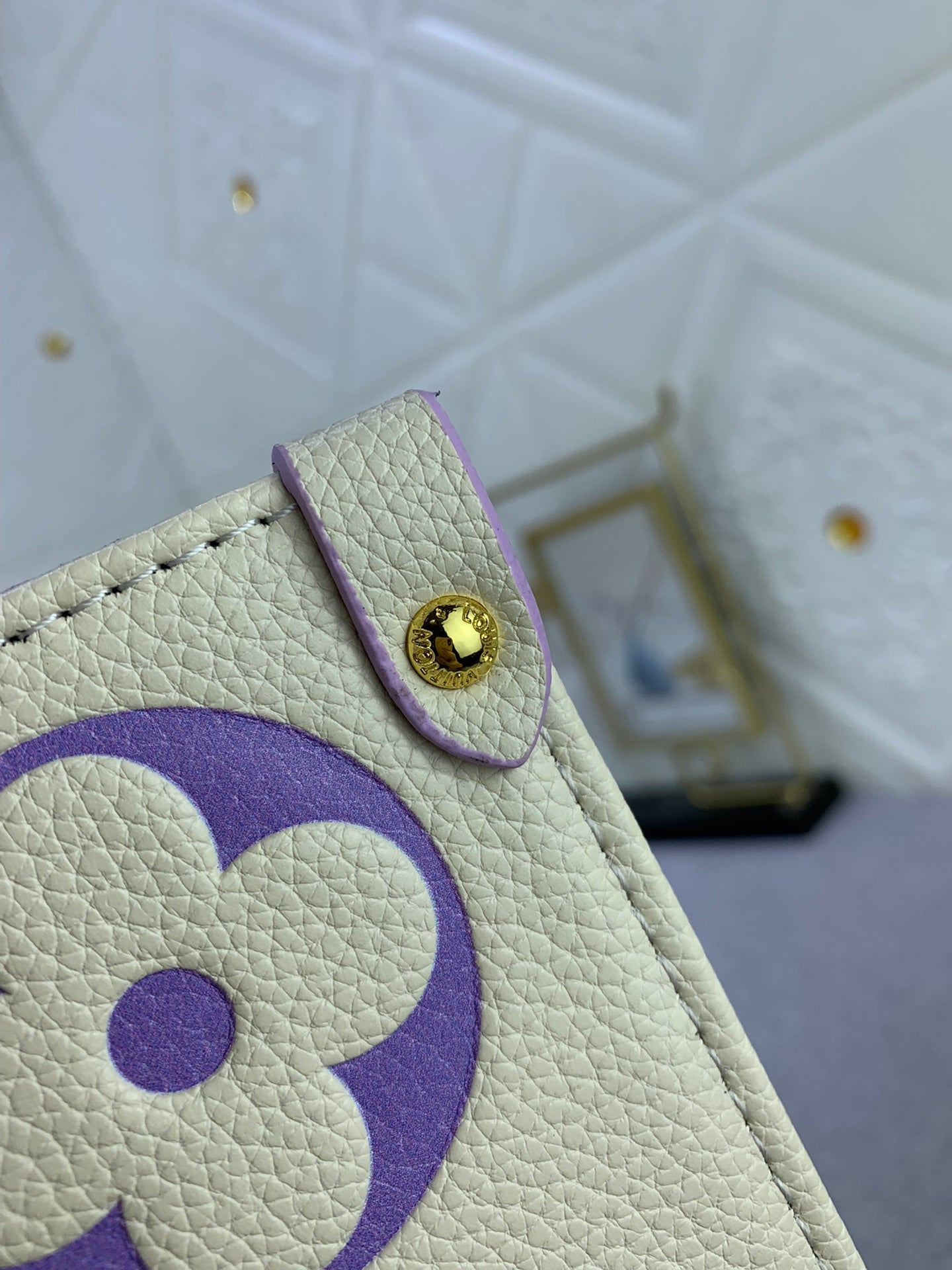 1XE279BDE Stylish leather bag 