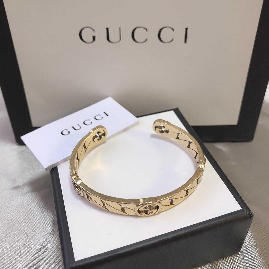 14C342KDE Stylish Bracelets