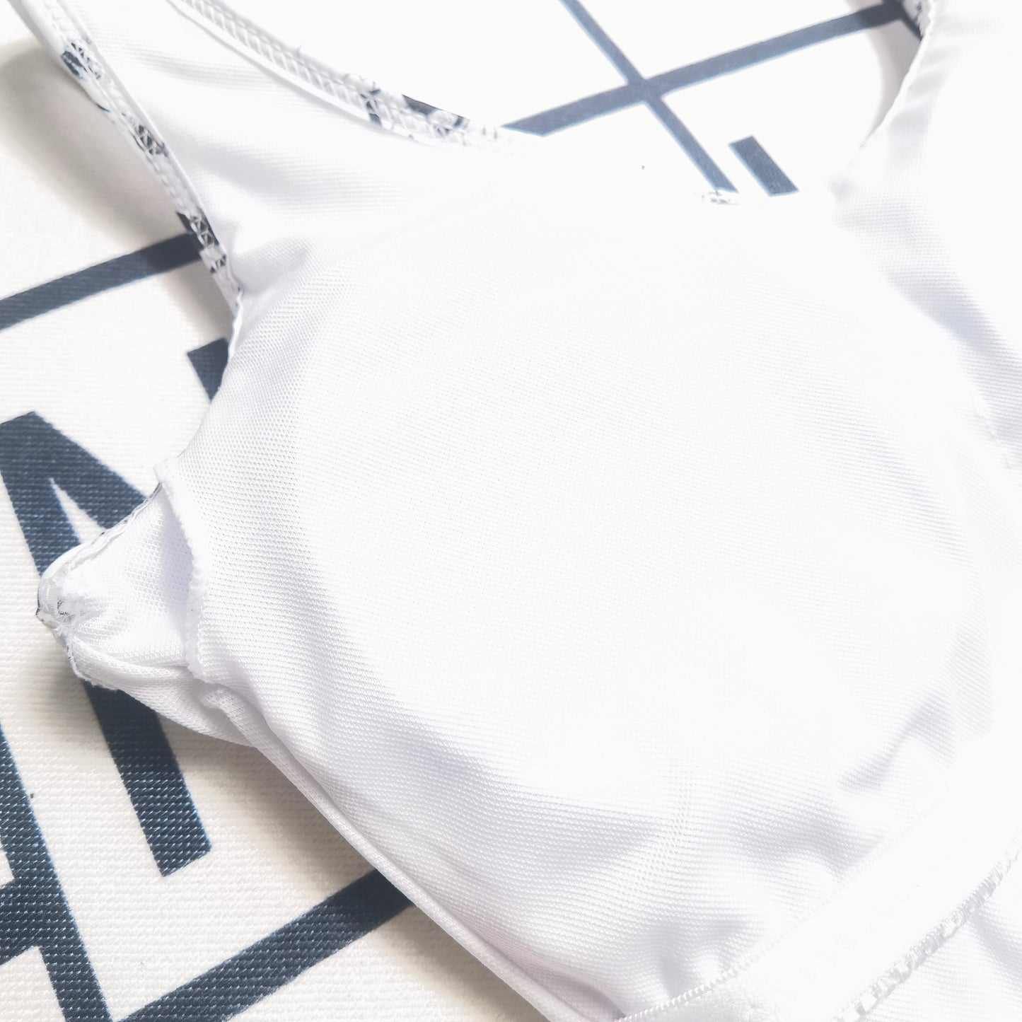 14D274YDE Stylish Bikini swimsuit