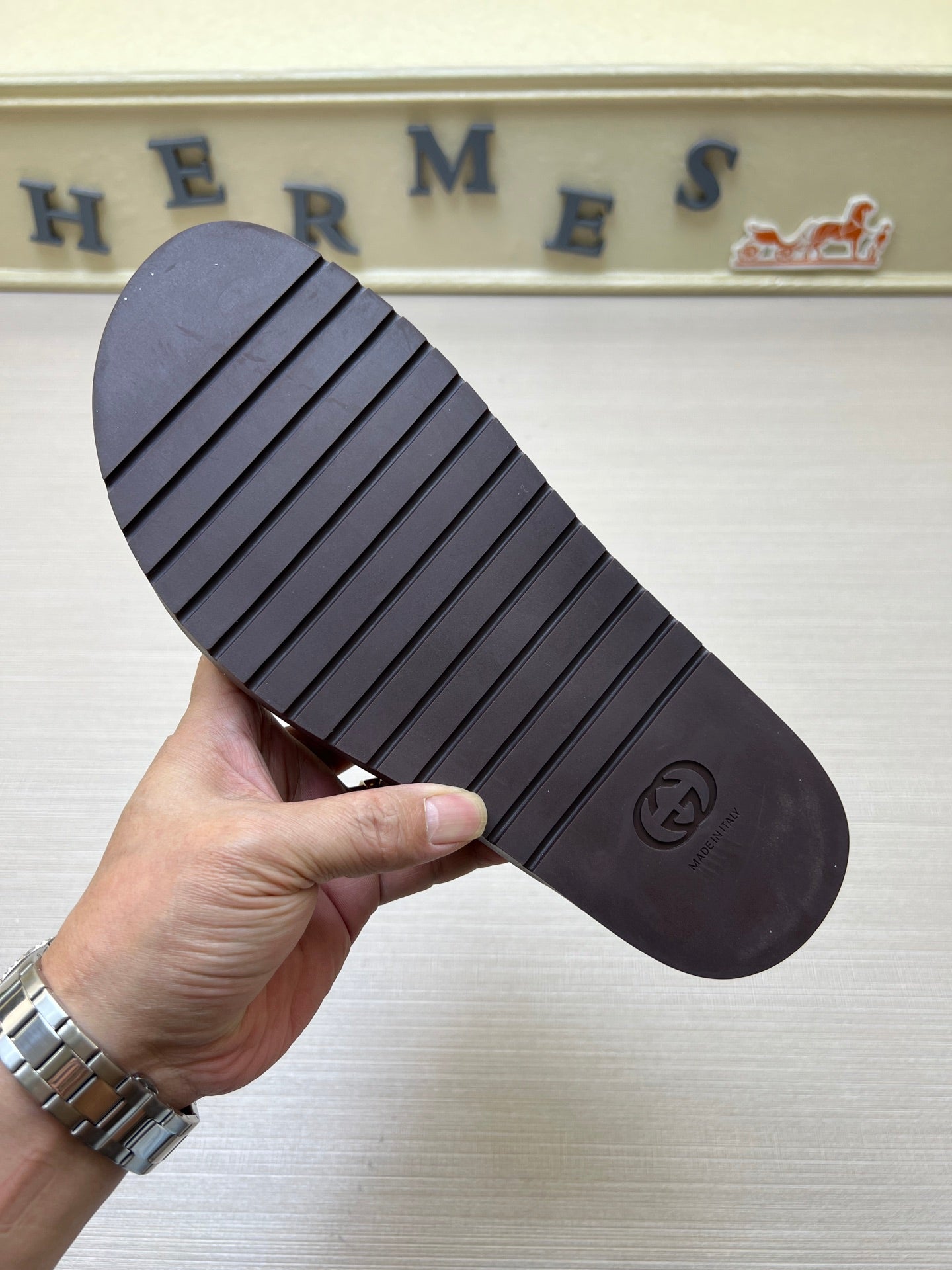 5QB15ZDE Stylish Slippers