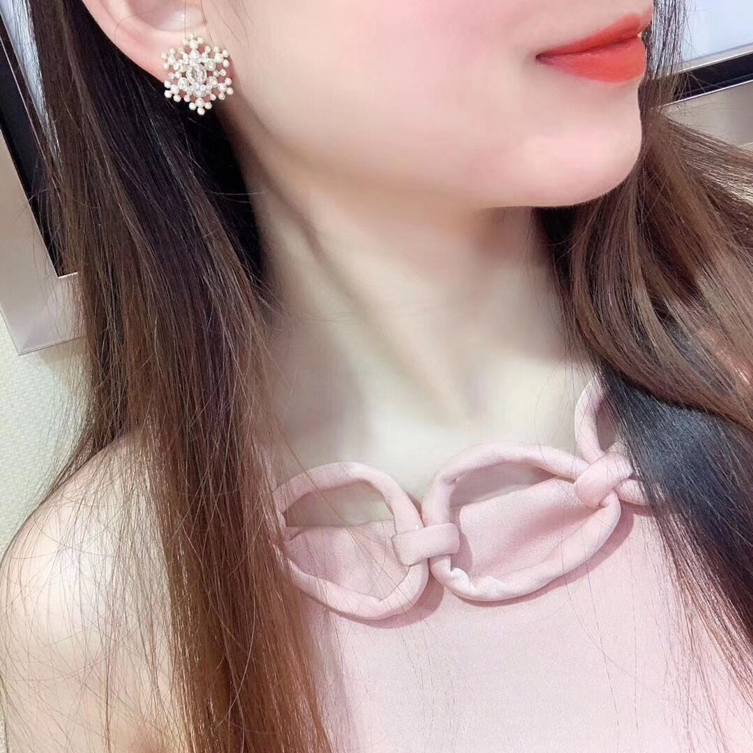 14C53EDE Stylish Earrings