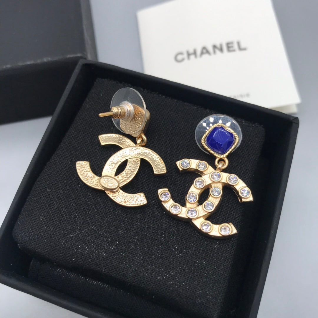 14C67EDE Stylish Earrings