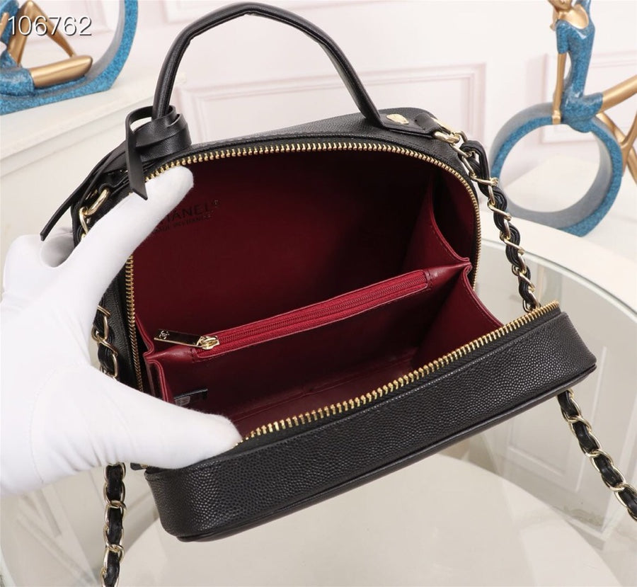 165NC123BDE Stylish leather bag