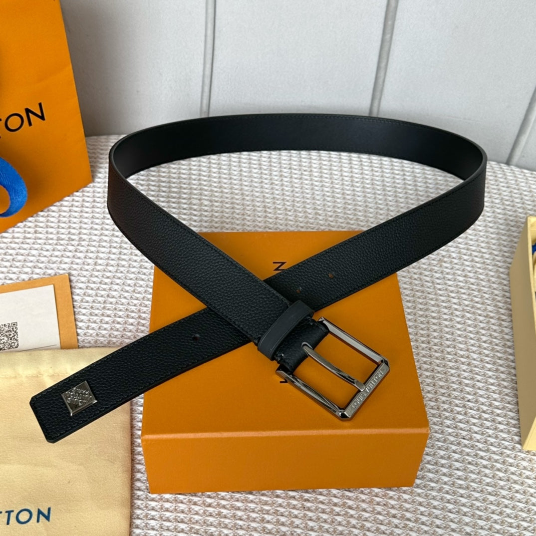 14E63PDE Stylish  High quality belt With full package