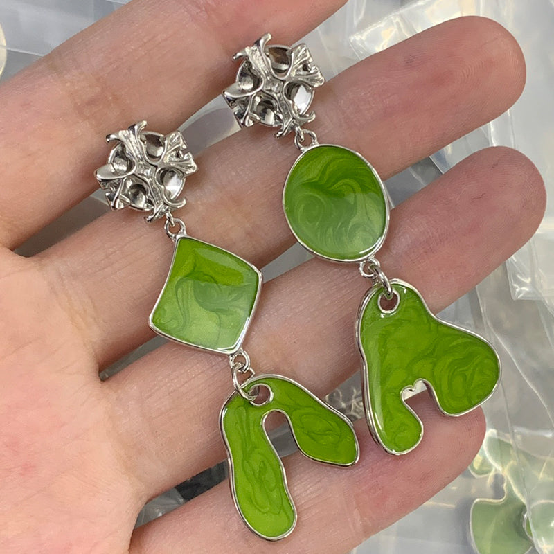 6XA6EDE Stylish Earrings