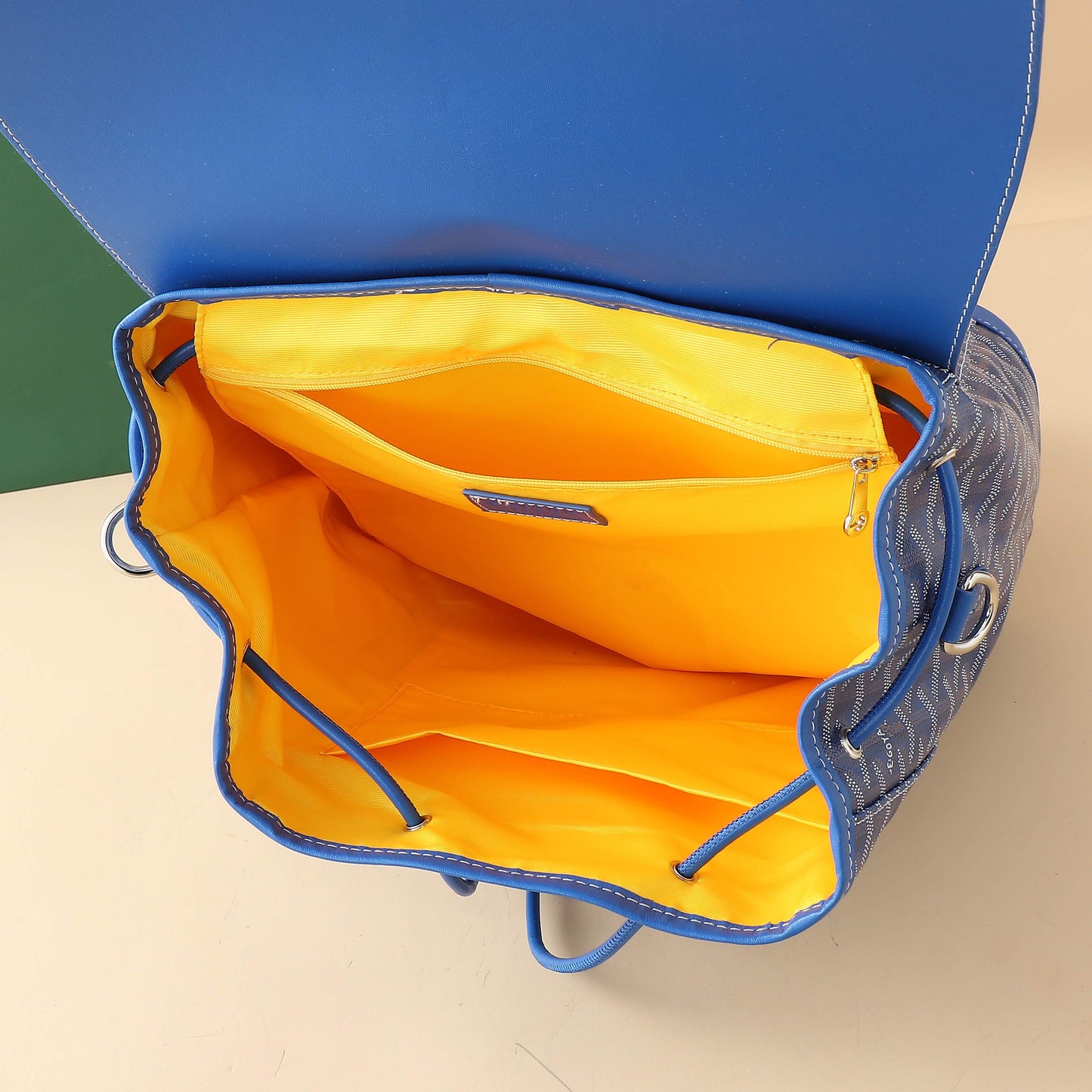 1WA104BDE Stylish leather bag