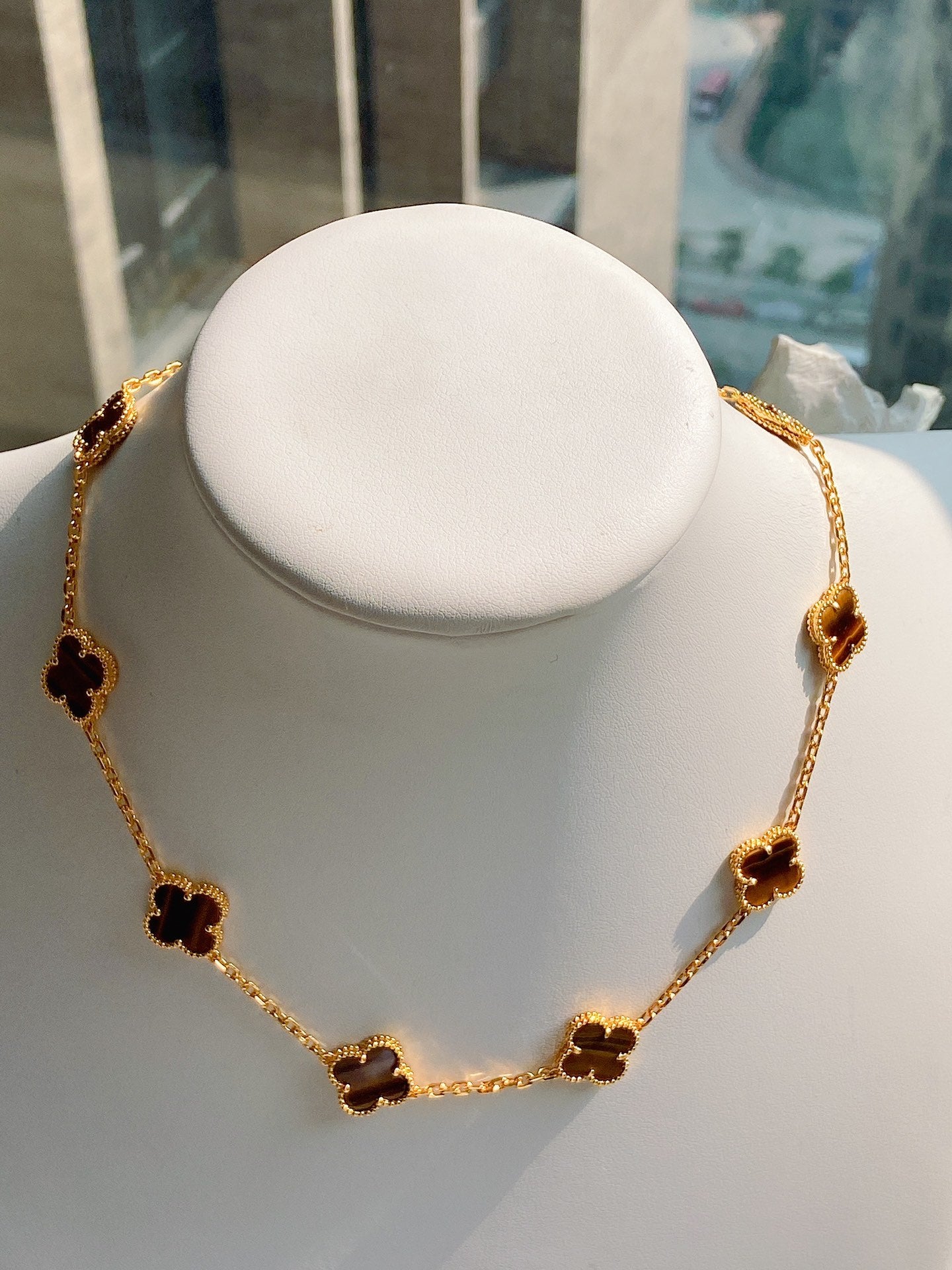 5XVA181XDE Stylish 10 flowers necklaces