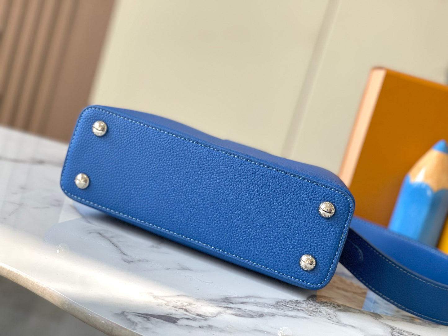 1XE448BDE Stylish leather bag