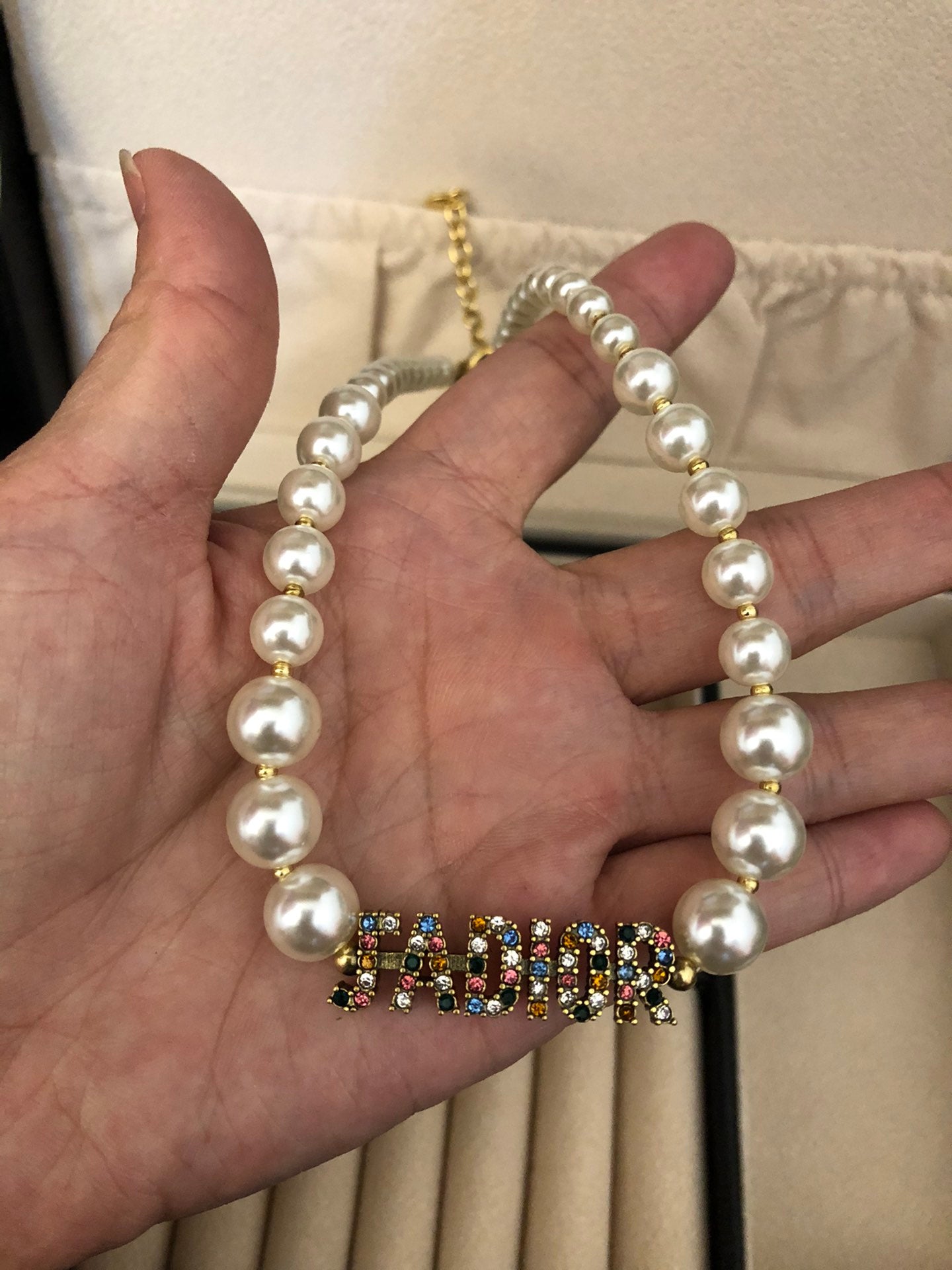 14D1028XDE Stylish Necklaces