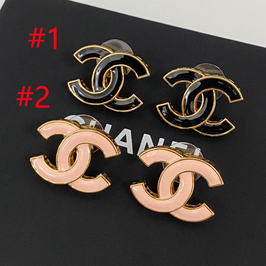 14C504EDE Stylish Earrings