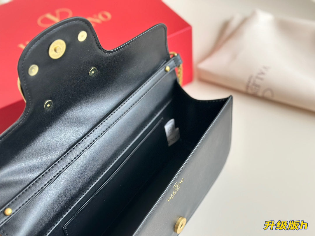 6XVL426BDE Stylish leather bag