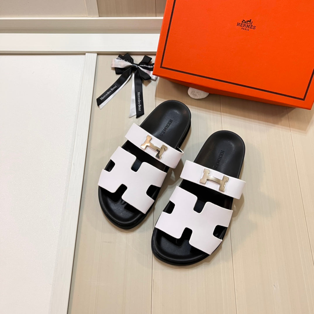 14H206ZDE Stylish Slippers