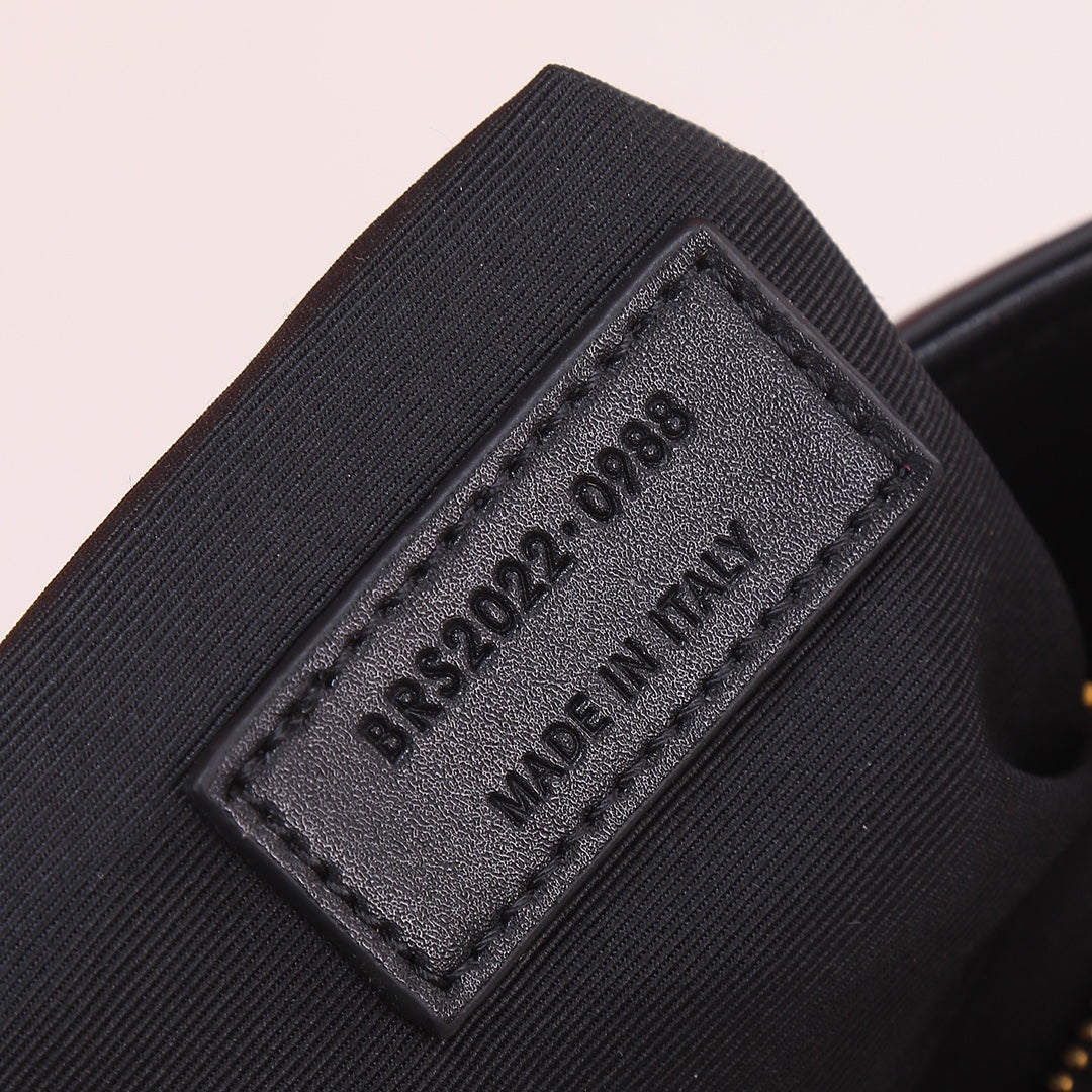 4XSL29BDE Stylish leather bag 