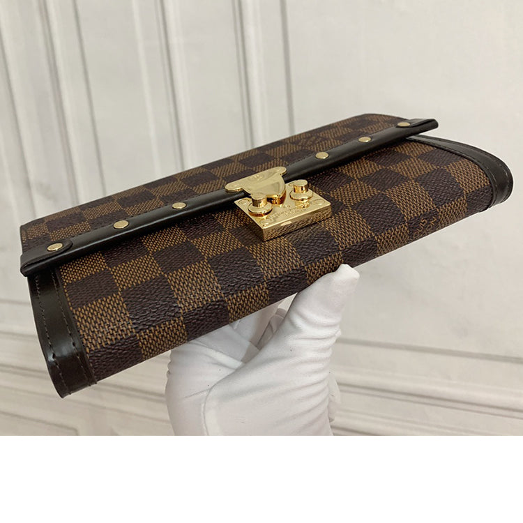 AE10BDE Stylish leather wallets