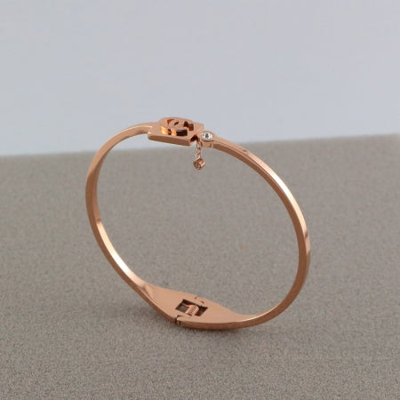 BC84KDE Stylish Bracelets