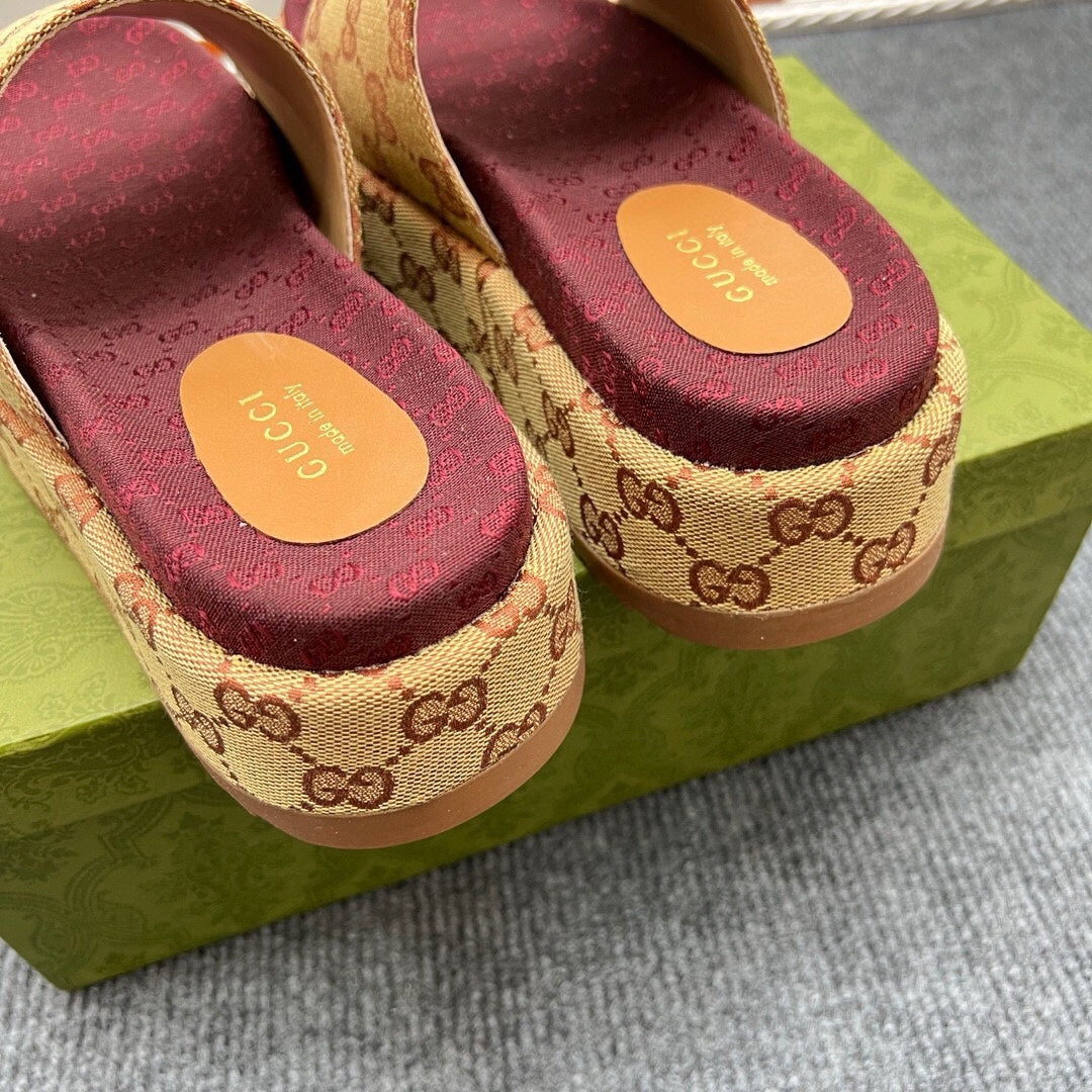 54B122ZDE Stylish slippers  Sole thickness 5.5cm