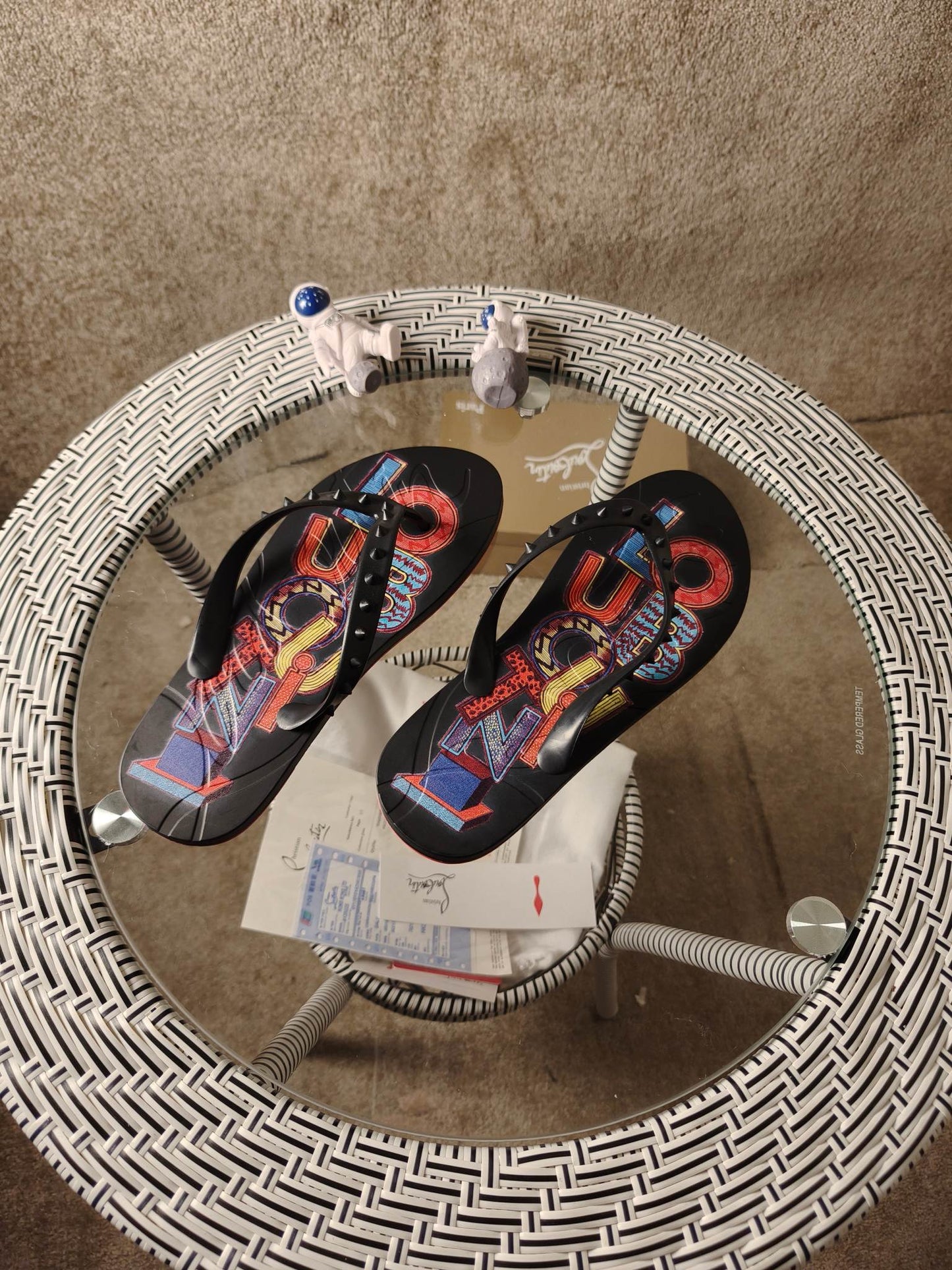 J4A12ZDE Stylish Slippers