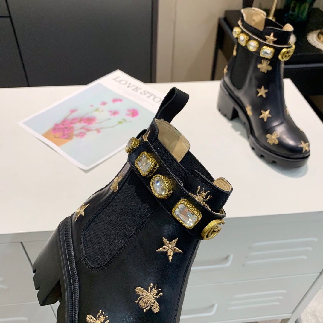 2XB199ZDE Stylish leather boot (top layer leather lining)