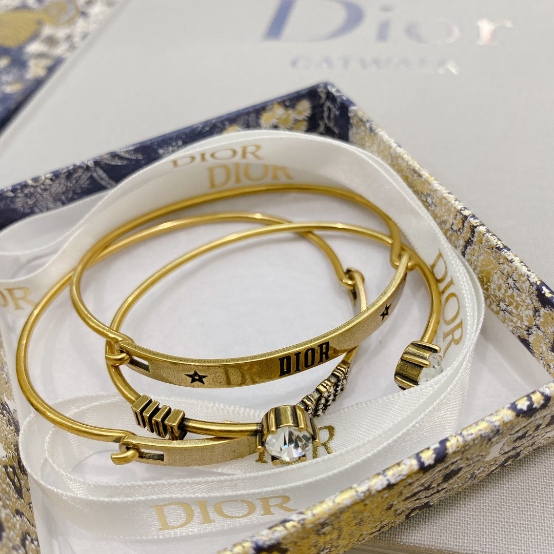 165ND1KDE Stylish Bracelets