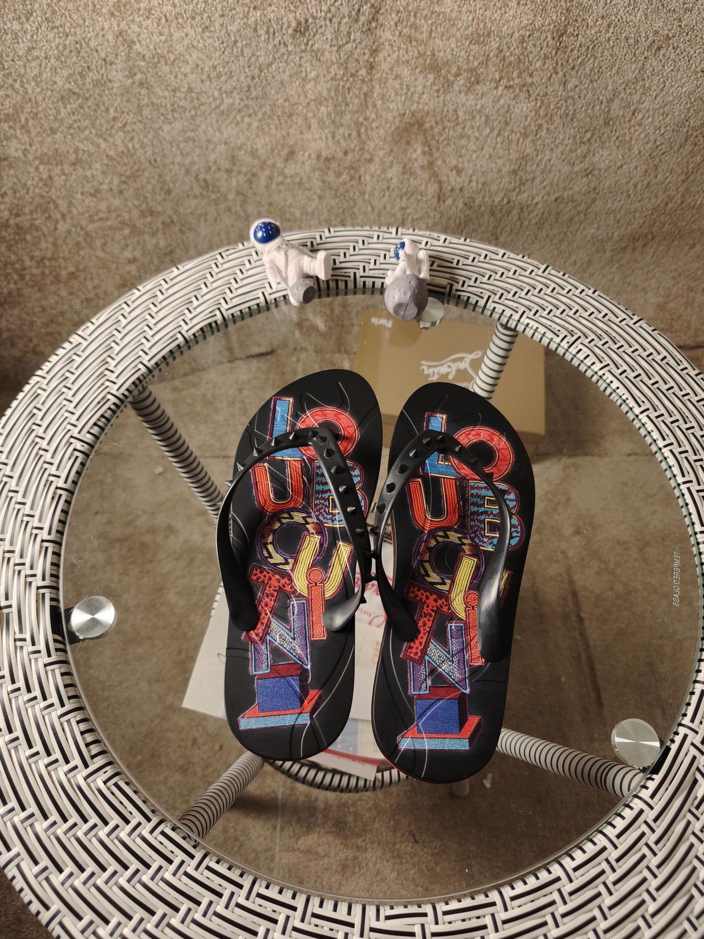 J4A12ZDE Stylish Slippers