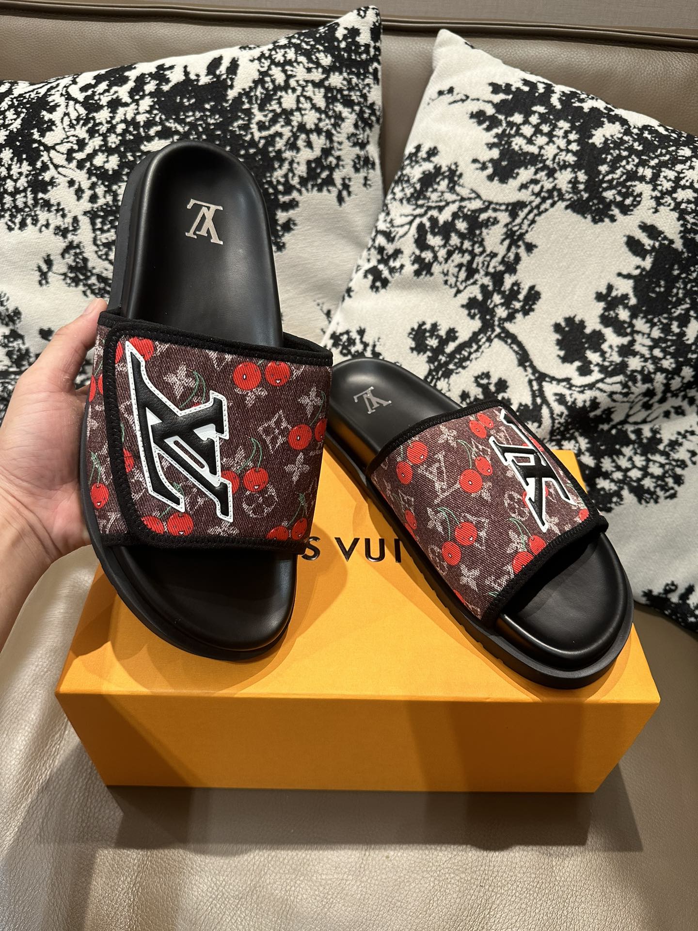 285ZE28ZDE Stylish leather Shoes