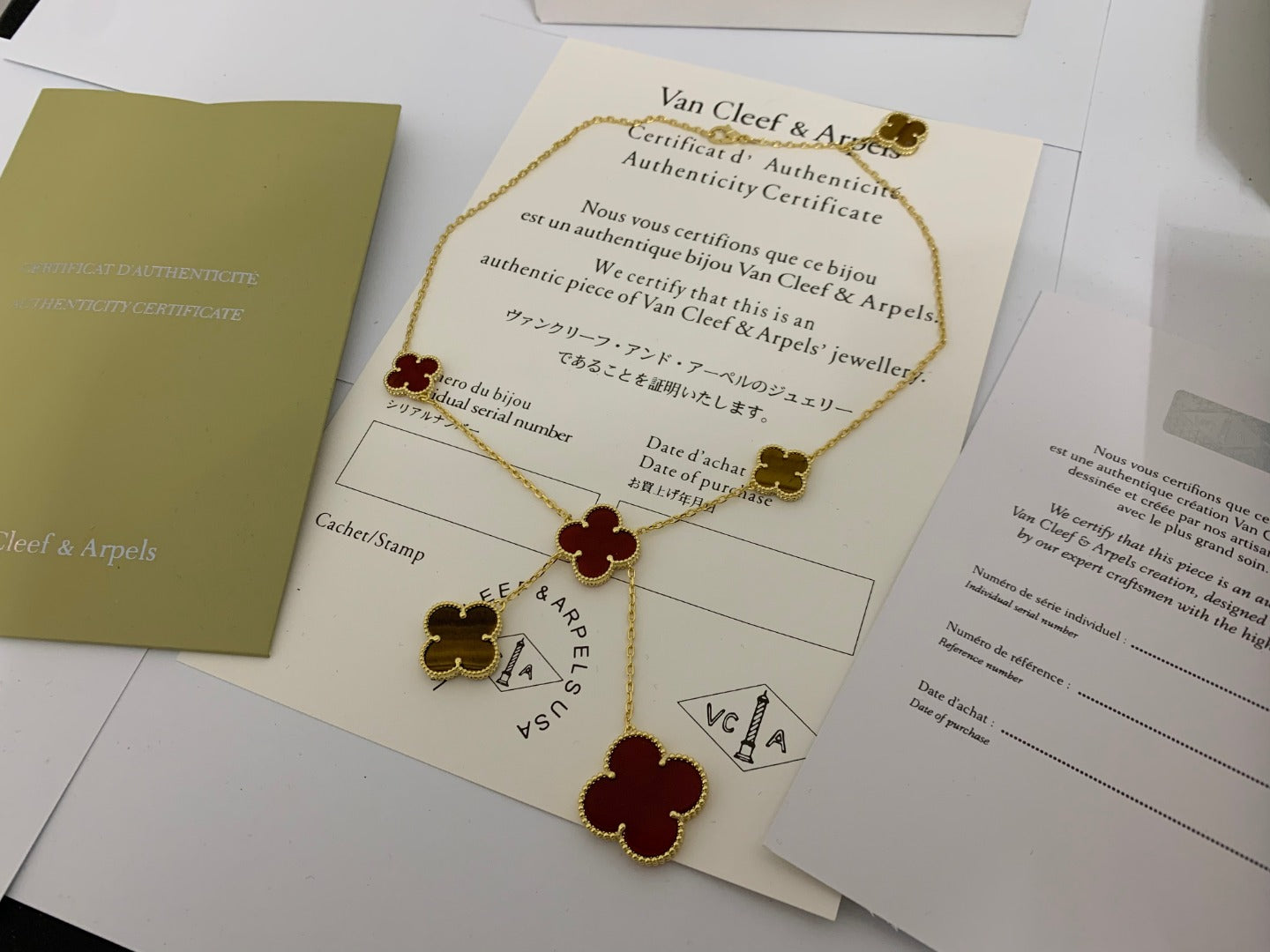 5XVA182KDE Stylish  6 flowers necklaces