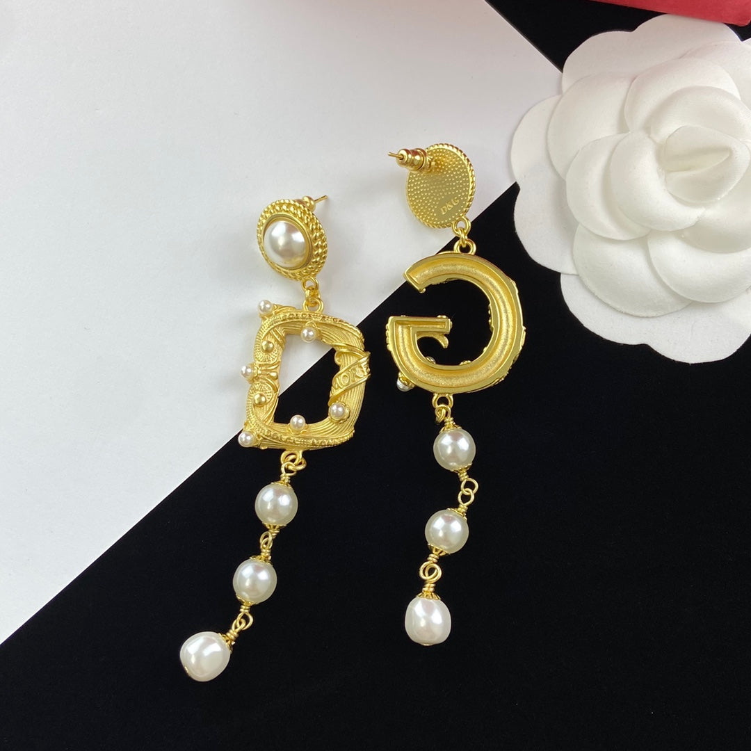 1NA142EDE Stylish Earrings