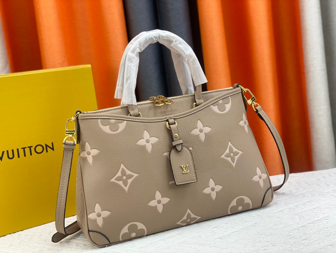 2XE174BDE Stylish leather bag 