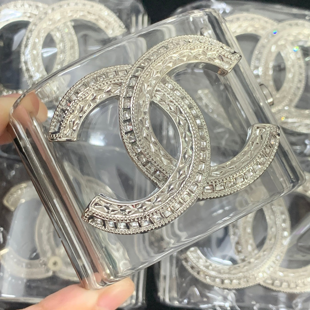 84C14kDE Stylish Bracelets