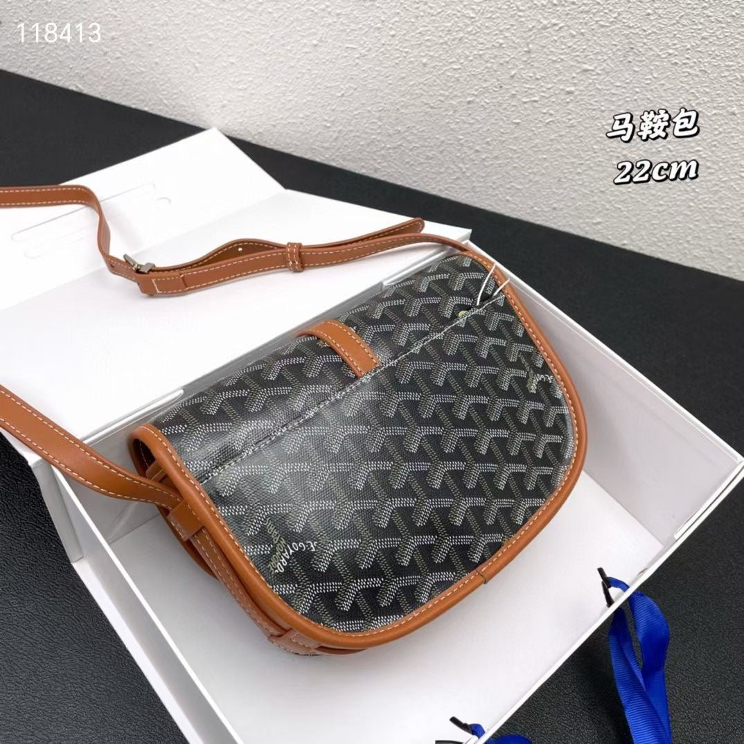 165RA7BDE Stylish leather bag