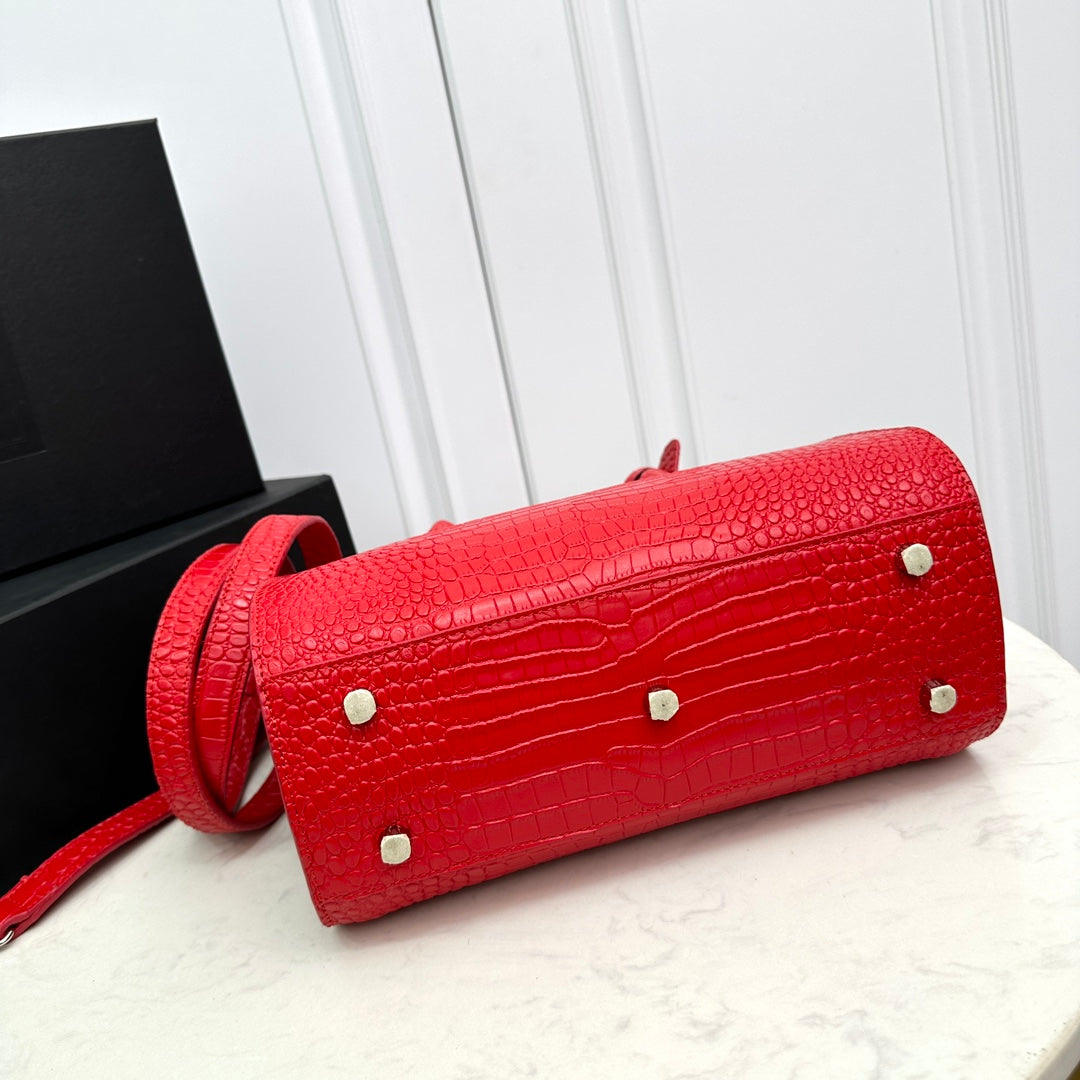 1XSL268BDE Stylish leather bag 