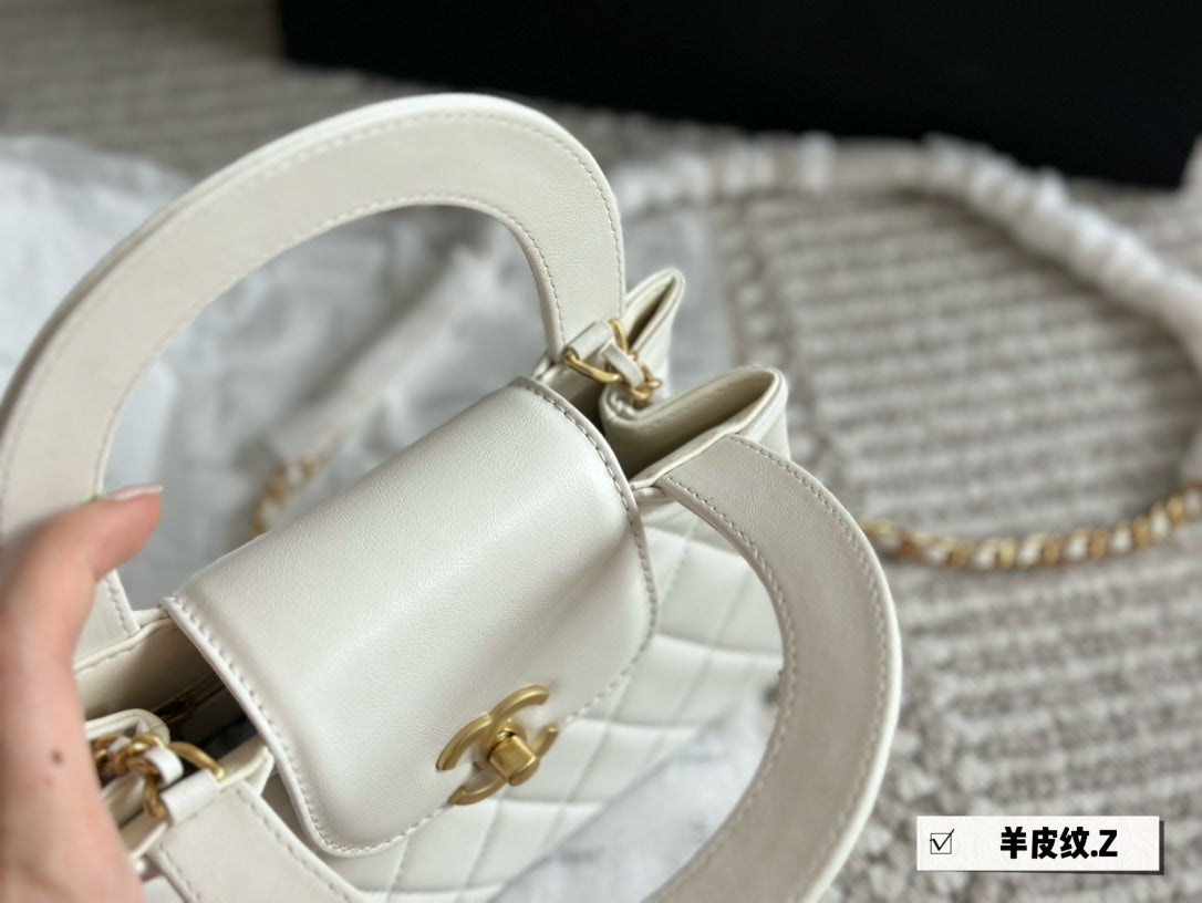 6XC422BDE Stylish leather bag