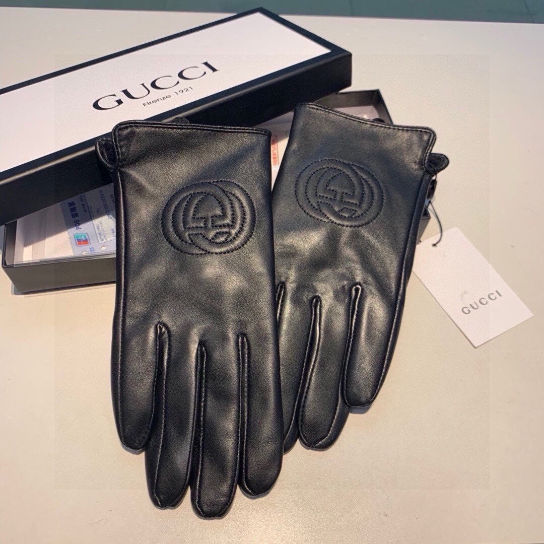 14B16SDE Stylish sheepskin gloves